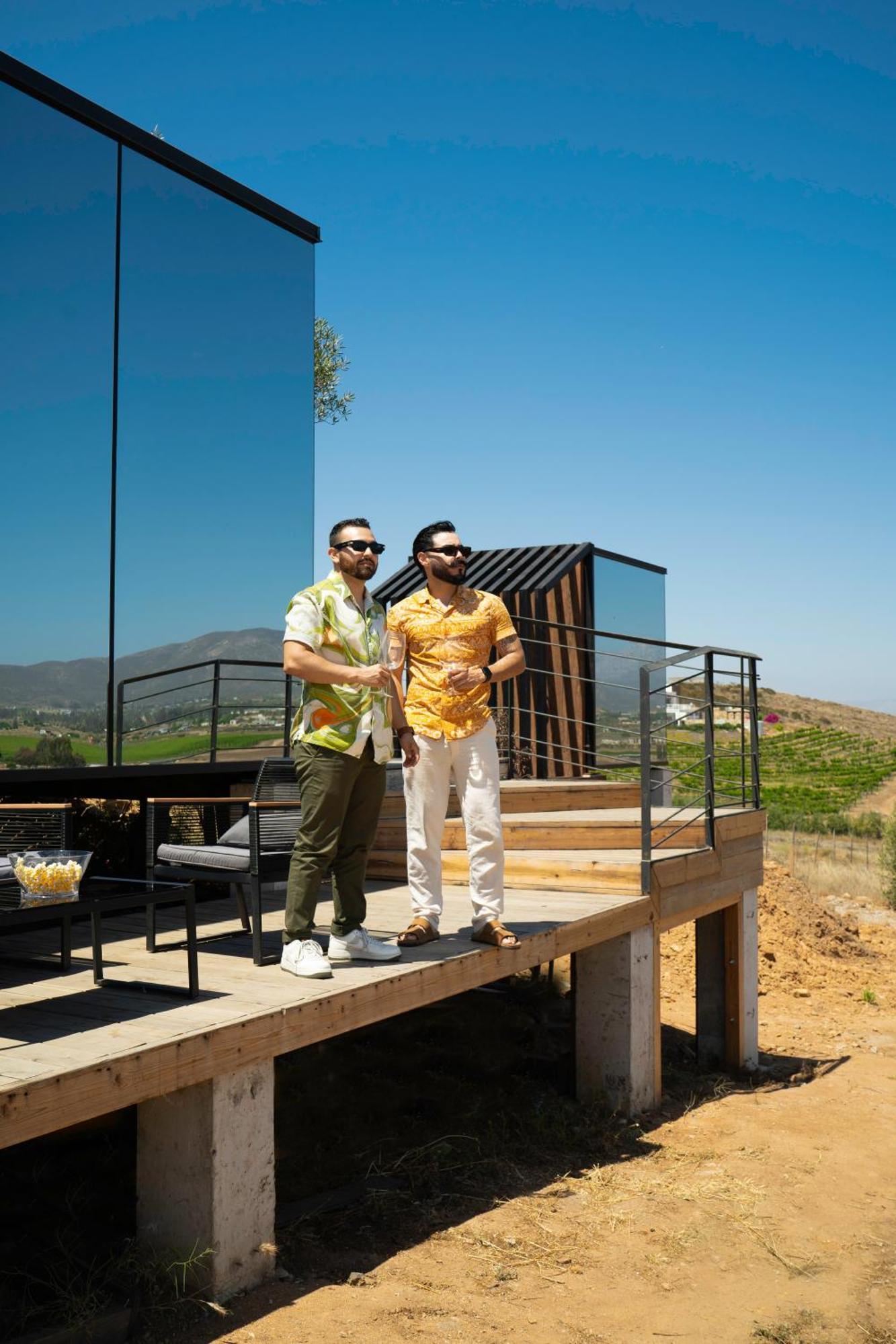 Bajo Estrellas Hotel Contemporaneo Valle de Guadalupe Exterior photo